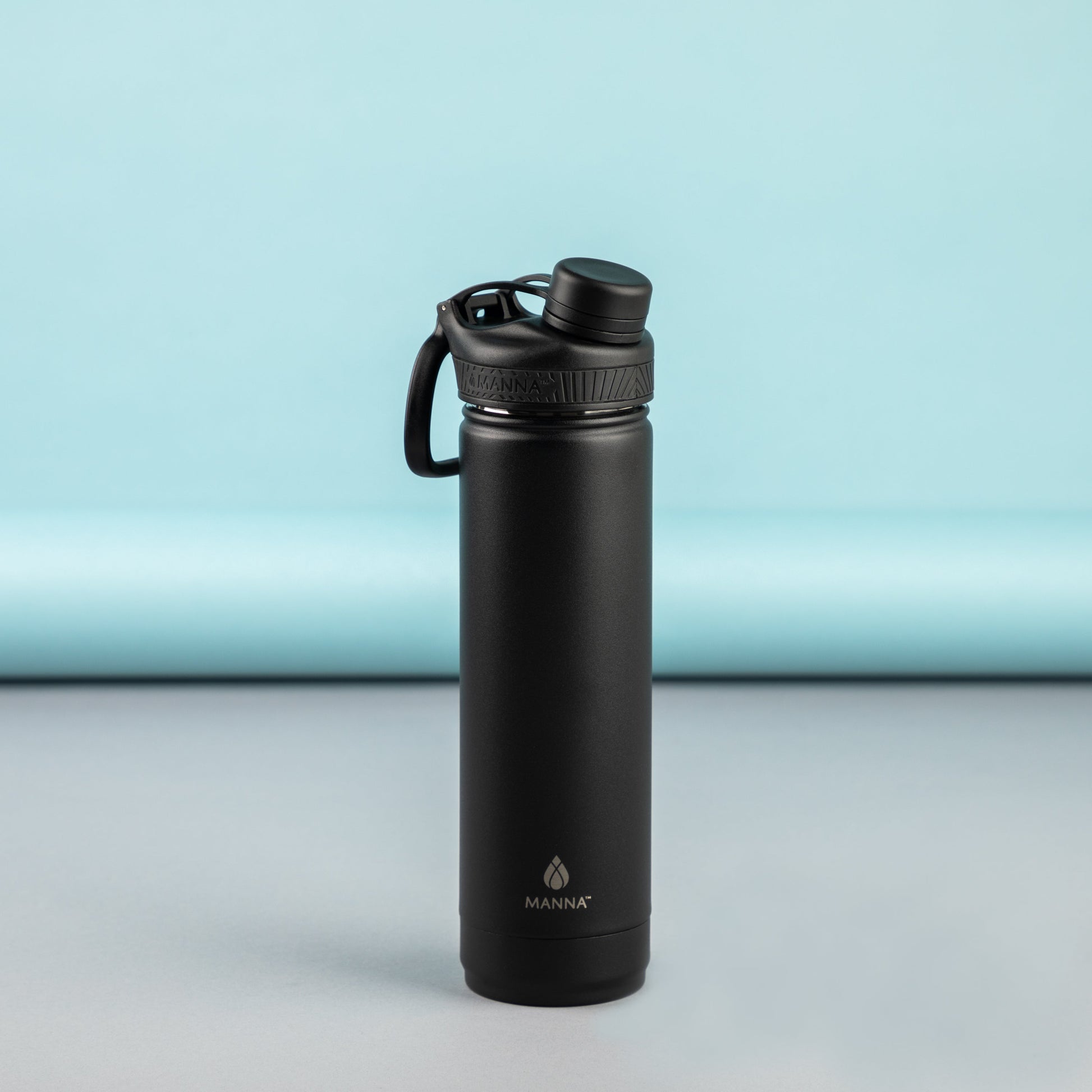 26-oz-saratoga-bottle-l5 MAN_Website_Saratoga_05.jpg