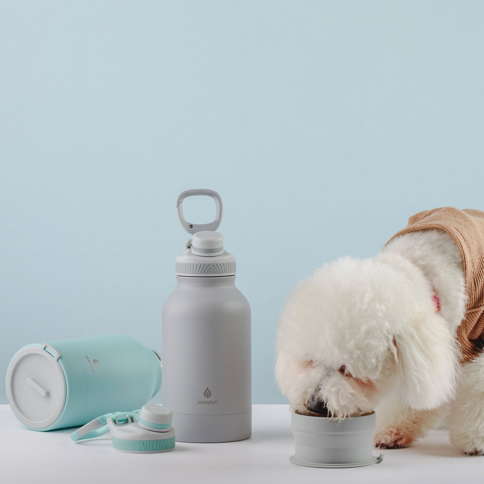 46-oz-rover-bottle-v9 WEB_156A7390_2b12558f-2e11-4712-881b-a120febc680c.jpg